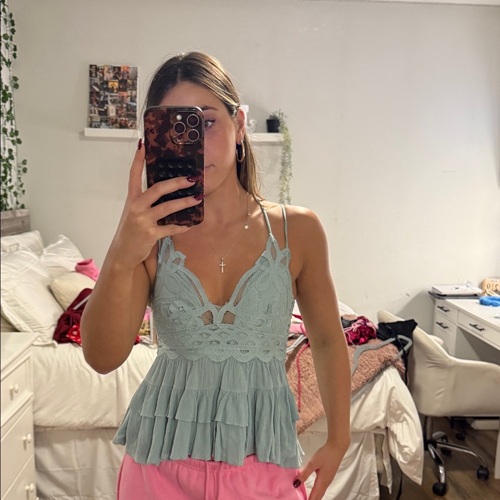 Elegant Lace Trim Women’s Top